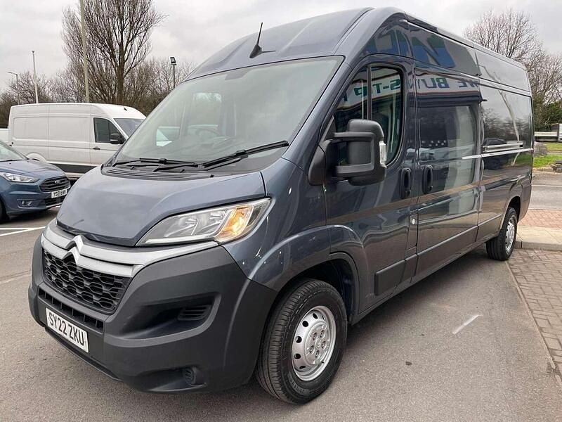Used Citroën Relay 140 HP (102 kW) 2022 Grey Van
