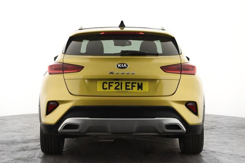 Used Kia XCeed 2021 Yellow SUV