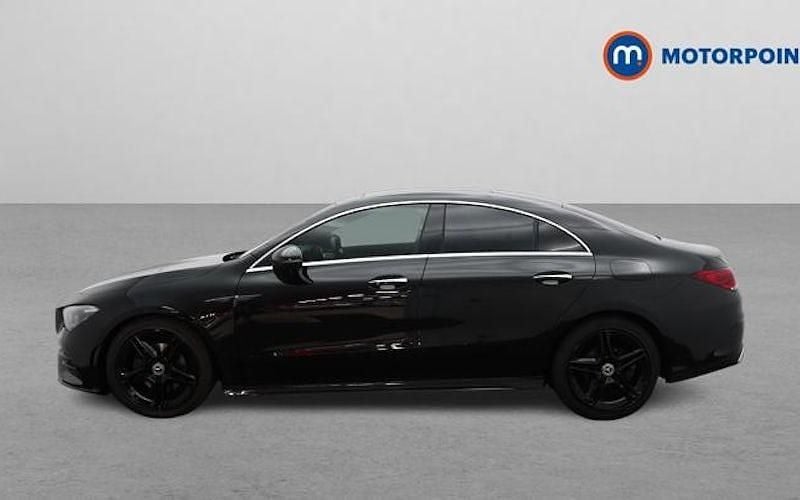 Used Mercedes CLA180 AMG Line Premium Plus 136 HP (100 kW) 2022 Sedan