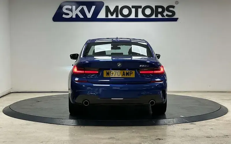 Used BMW 330e M Sport 292 HP (214 kW) 2020 Blue Sedan