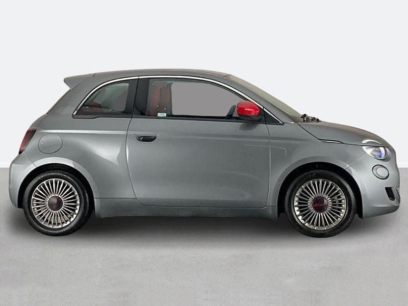 Used Fiat 500e Red 86 kW (118 HP) 2022 Grey Hatchback