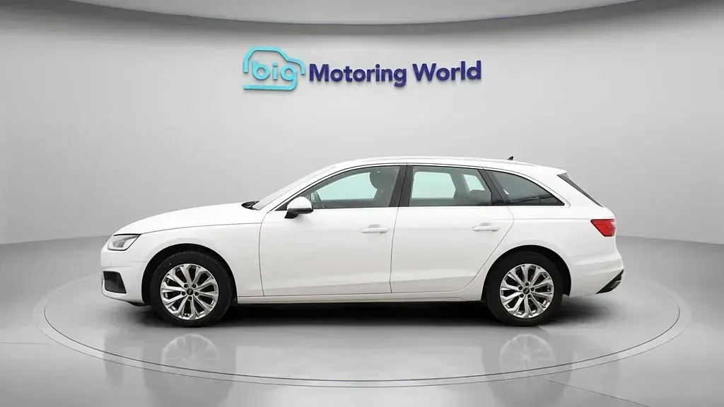 Usado Audi A4 150 CV (110 kW) 2021 Blanco Familiar