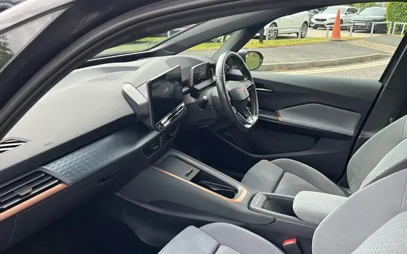 Used Cupra Born e-Boost 169 kW (230 HP) 2024 Hatchback