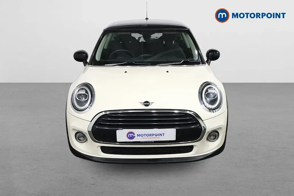Usado Mini Cooper Classic 136 CV (100 kW) 2020 Blanco Utilitario