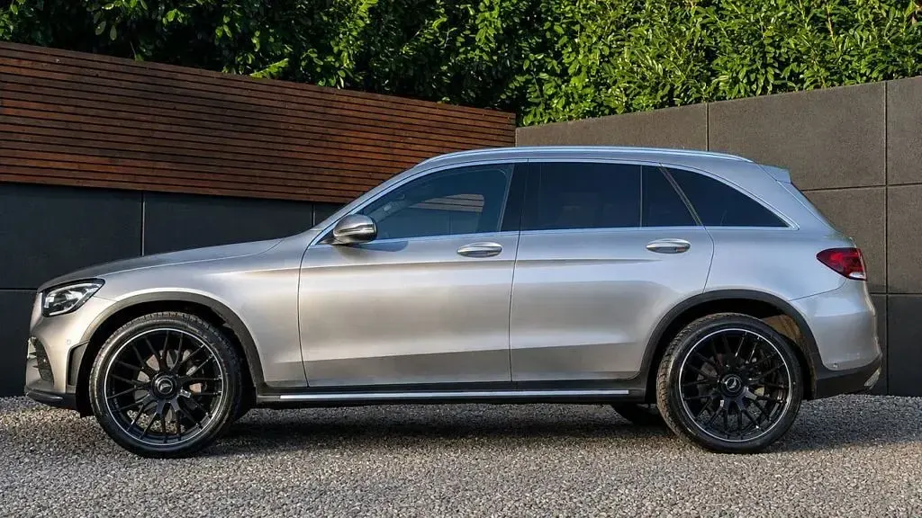 Used Mercedes GLC300 AMG Line Premium 2020 Silver SUV