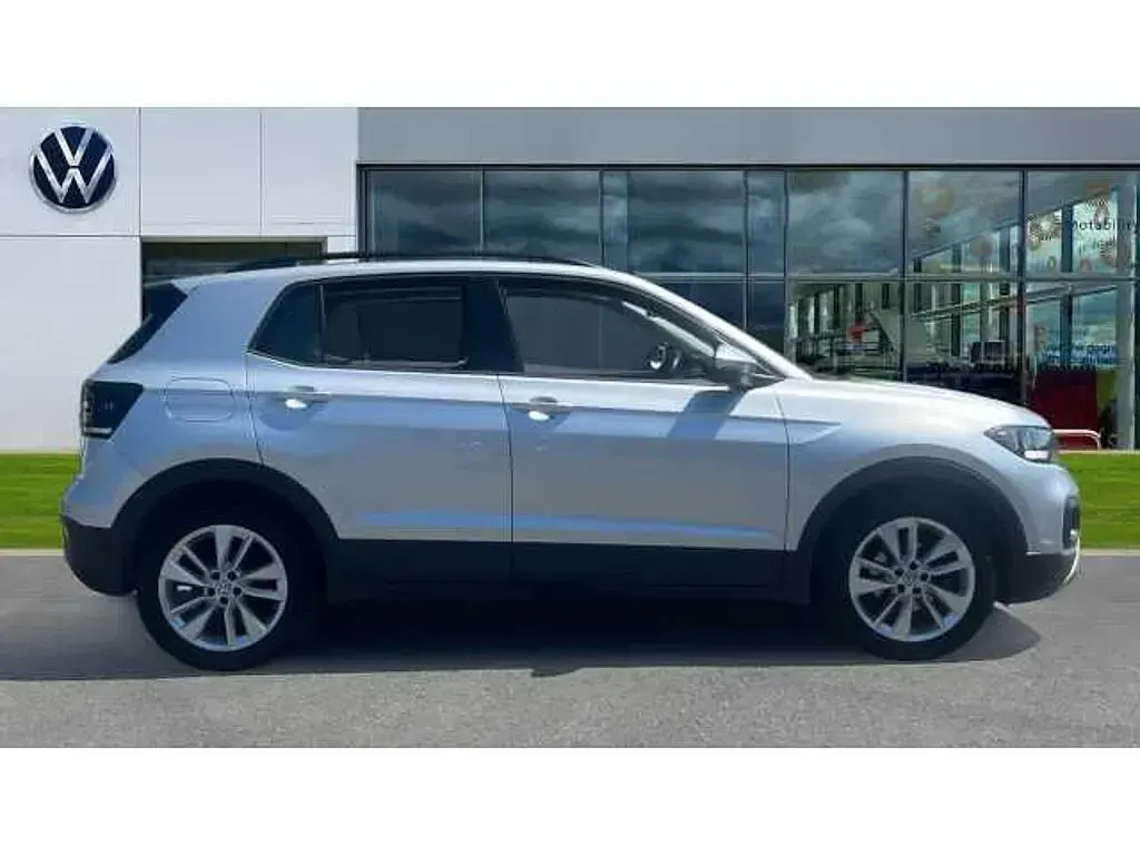 Used VW T-Cross SE 95 HP (69 kW) 2020 Reflex silver metallic SUV