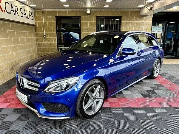 Used Mercedes C220 AMG line 168 HP (123 kW) 2018 Blue Estate