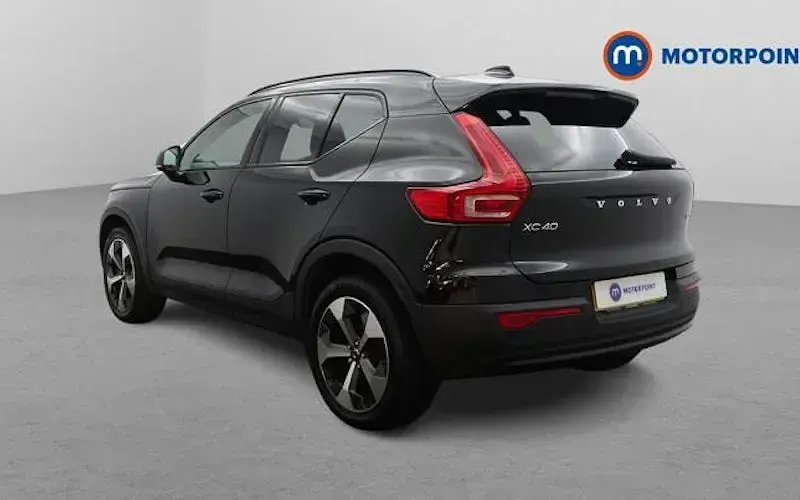 Used Volvo XC40 Plus 163 HP (119 kW) 2026 SUV