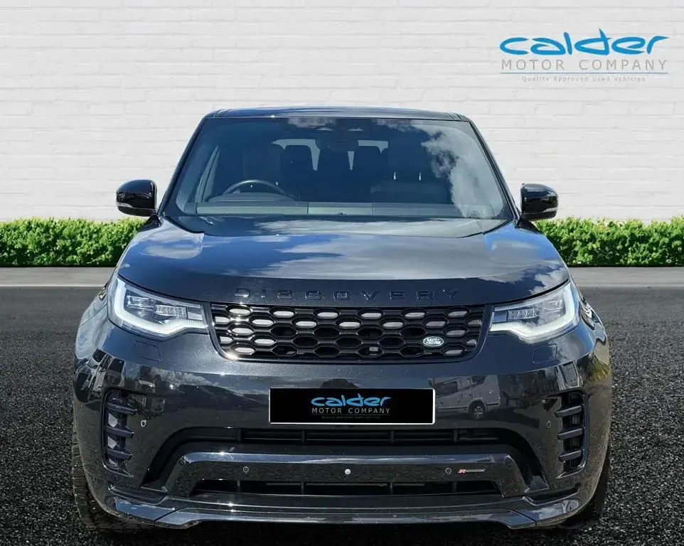 Used Land Rover Discovery 5 SE Dynamic 300 HP (220 kW) 2023 Black SUV