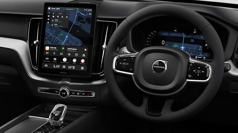 New Volvo XC60 Plus 334 HP (245 kW) 2026 Onyx black SUV