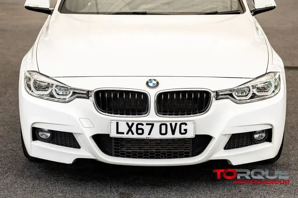 Used BMW 320 M Sport 190 HP (139 kW) 2018 White Estate
