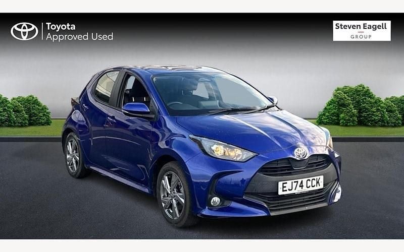 Used 2026 Toyota Yaris Hybrid Hatchback | £19,839 (Good price) - Image 1/4