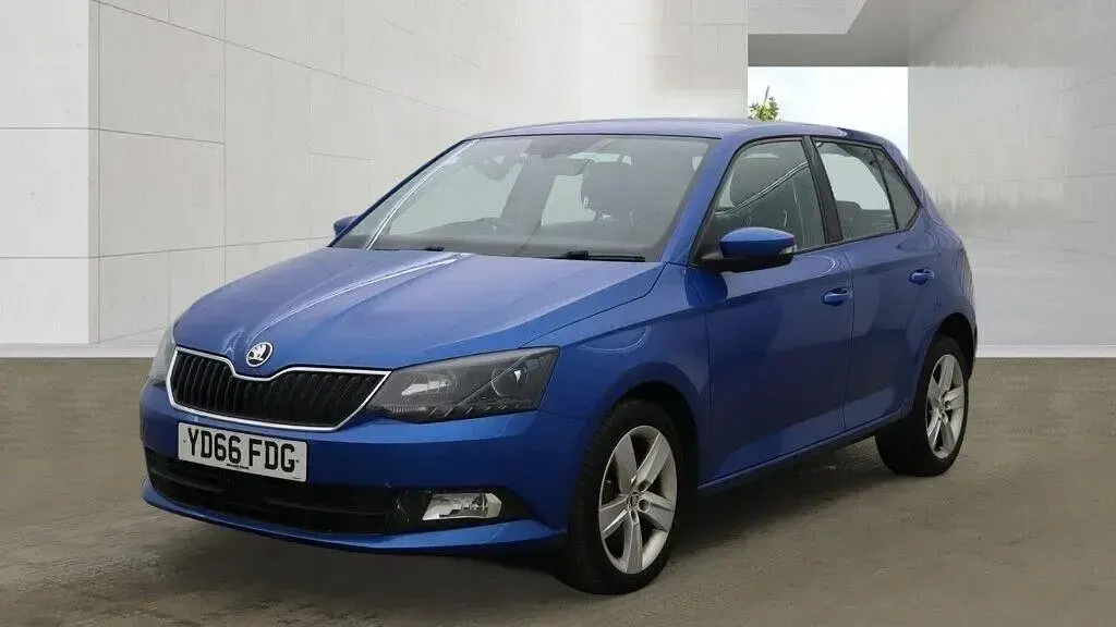 Usado Skoda Fabia SE L 2016 Azul Citadino