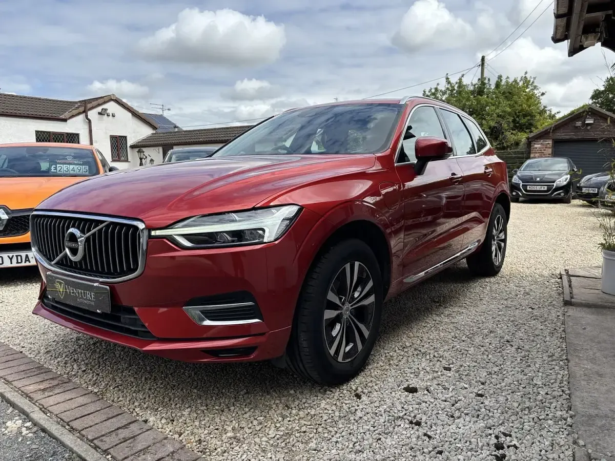 Used Volvo XC60 Inscription 2021 Red SUV