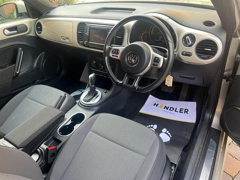 Usado VW Beetle Design 2016 Prateado Citadino