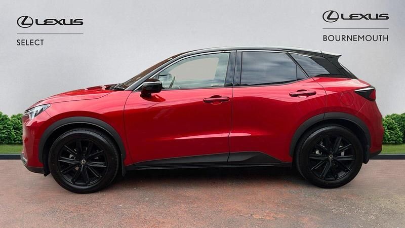 Used Lexus LBX 136 HP (100 kW) 2025 Red SUV