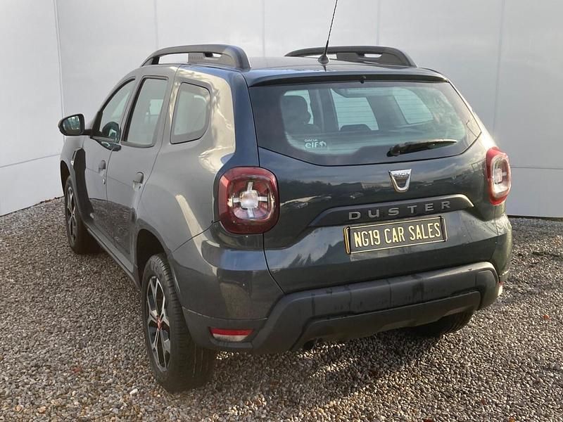 Used Dacia Duster Essentiel 114 HP (83 kW) 2019 Grey Hatchback