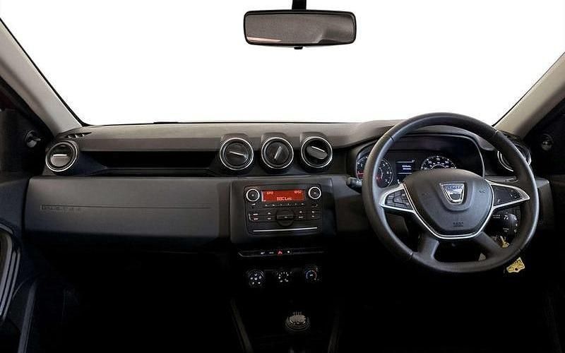 Used Dacia Duster Essentiel 101 HP (74 kW) 2022 Estate