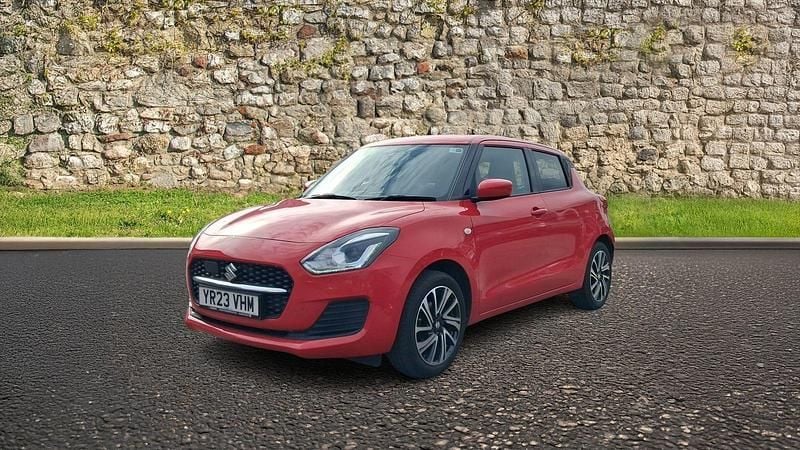 Used Suzuki Swift SZ-L 83 HP (61 kW) 2023 Red Hatchback