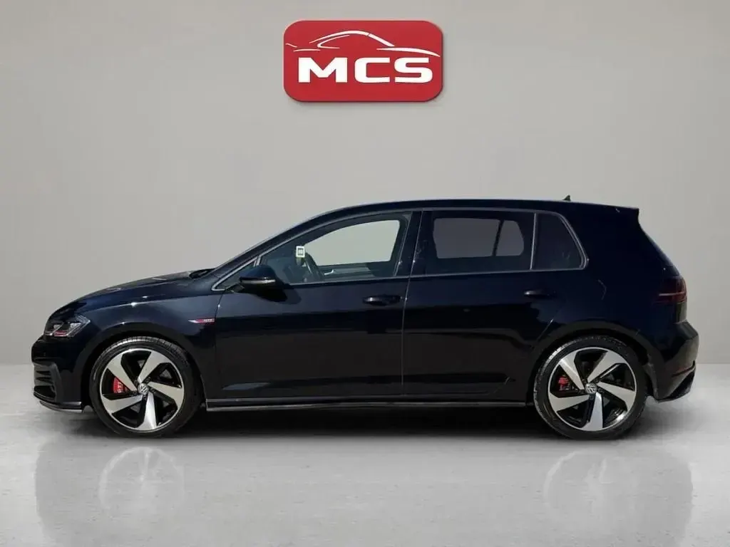 Second-hand VW Golf VII GTI 245 CP (180 kW) 2019 Negru Hatchback