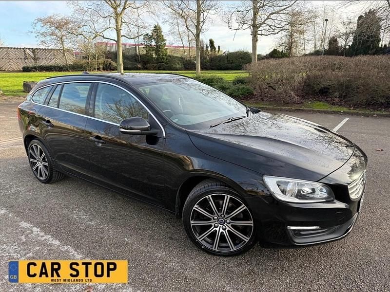 Used Volvo V60 SE 152 HP (111 kW) 2015 Black Estate