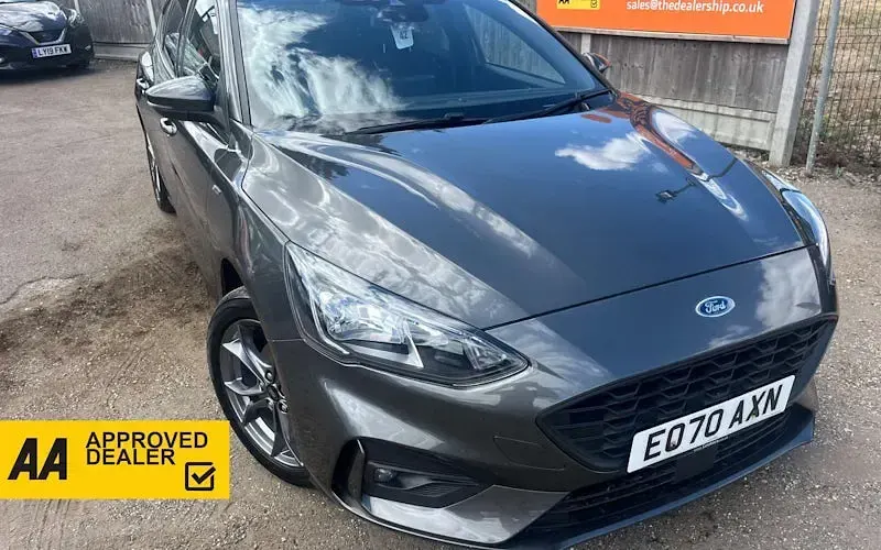 Used Ford Focus ST-Line 125 HP (91 kW) 2020 Hatchback