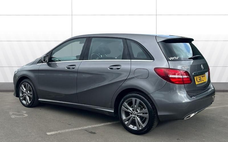 Used Mercedes B200 Exclusive 156 HP (114 kW) 2018 MPV