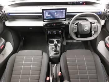 Used Citroën C3 100 HP (73 kW) 2025 Black Hatchback