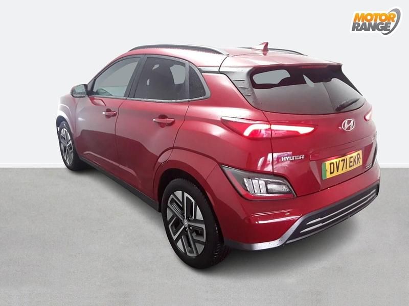 Used Hyundai Kona Premium 100 kW (136 HP) 2021 Red SUV
