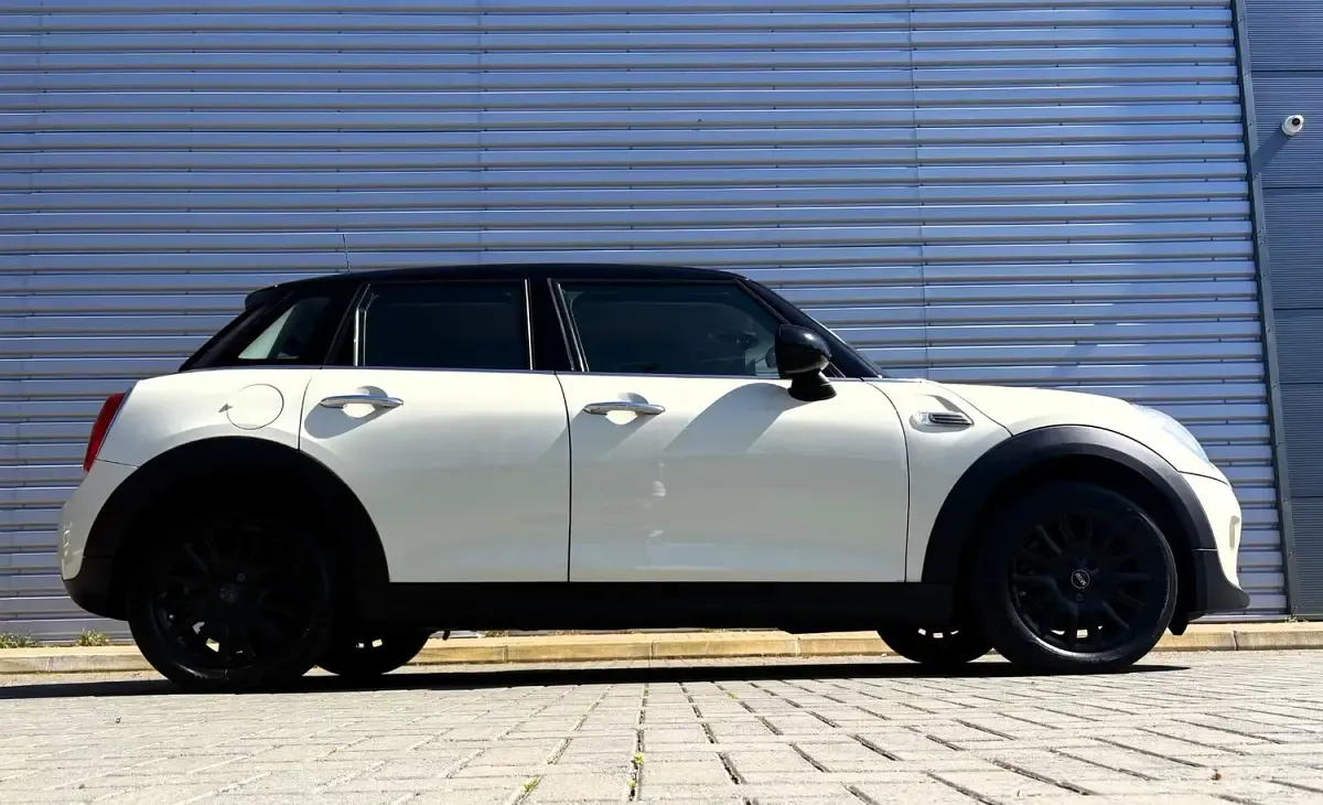 Used Mini Cooper Hatch 2016 Cream Hatchback