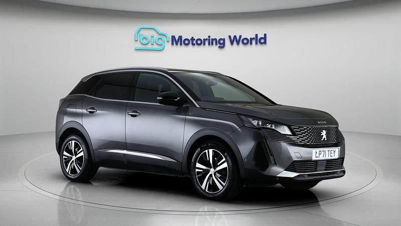 Used Peugeot 3008 GT 131 HP (96 kW) 2022 Grey SUV