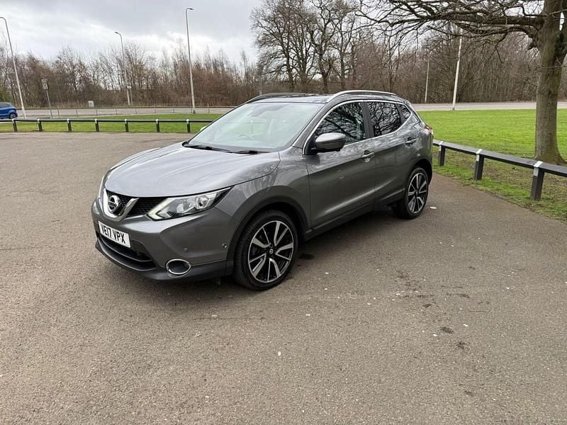 Used Nissan Qashqai Tekna 2017 Grey SUV