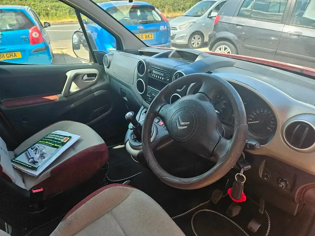 Used Citroën Berlingo 2009 MPV