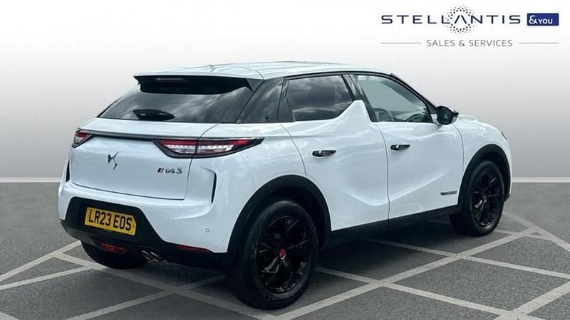 Used DS Automobiles DS3 Performance 129 HP (94 kW) 2023 White SUV