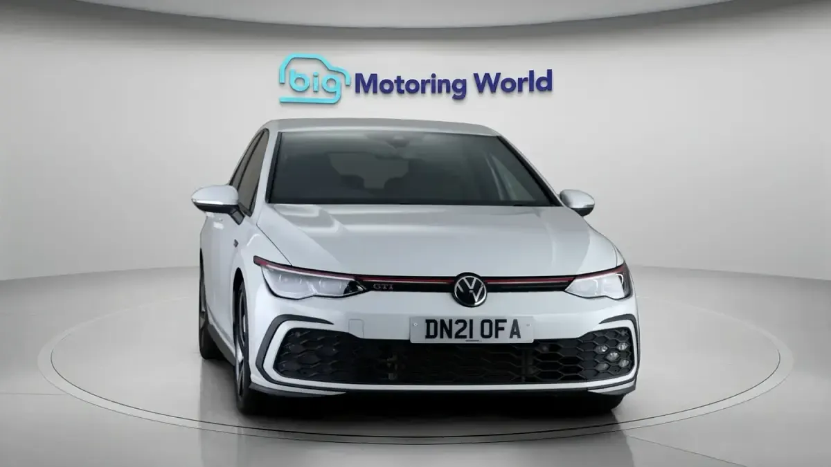 Used VW Golf VII GTI 2021 White Hatchback