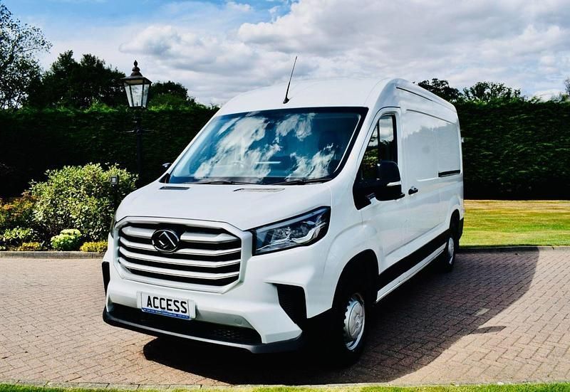 White Used 2021 Maxus V90 Van | £10,999 (Fair price) - Image 1/4
