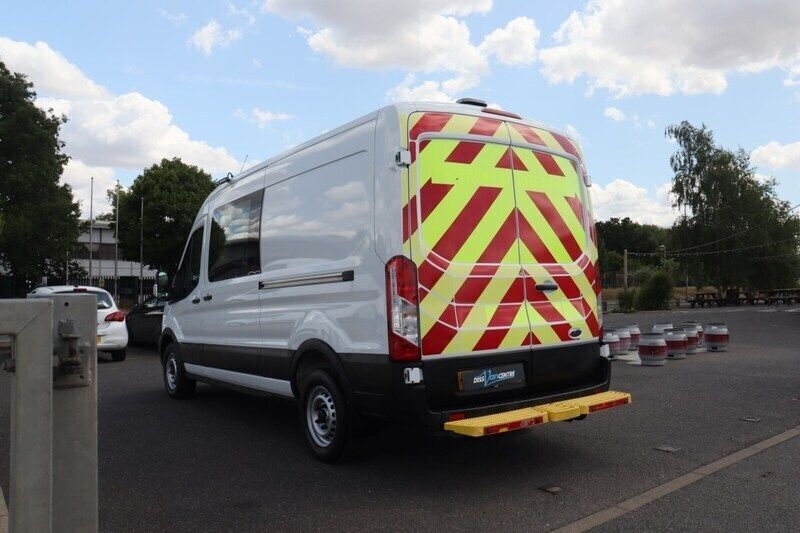 Used Ford Transit 130 HP (95 kW) 2022 White Van