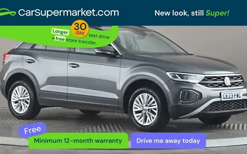 Usado VW T-Roc Life 150 HP (110 kW) 2023 SUV