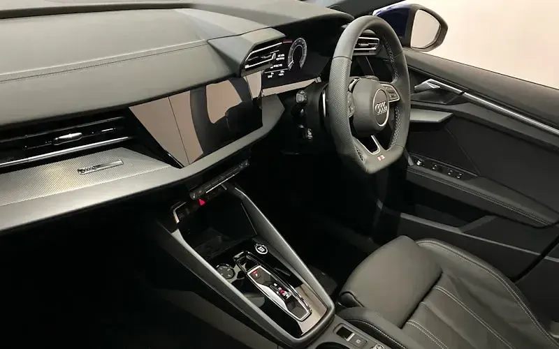 Used Audi A3 Sportback e-tron S-Line 204 HP (150 kW) 2026 Blue Hatchback