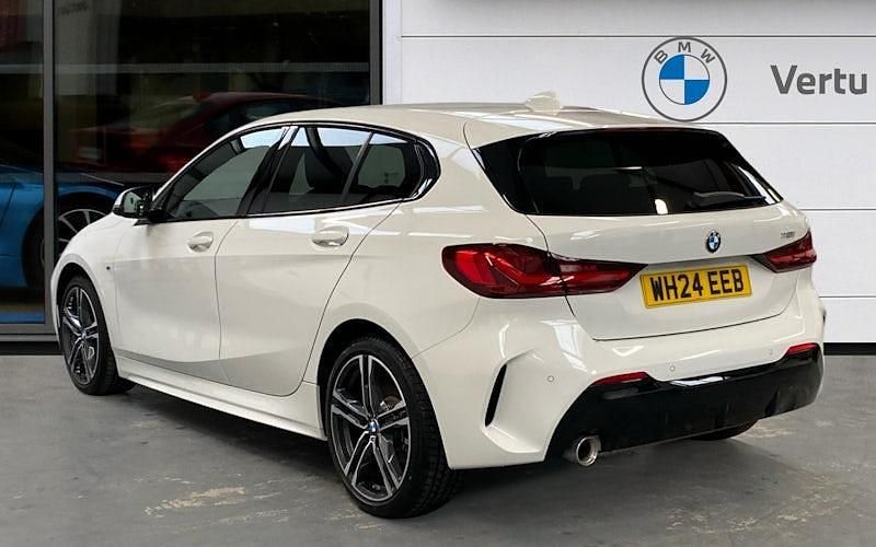 Used BMW 118 M Sport 140 HP (102 kW) 2024 White Hatchback