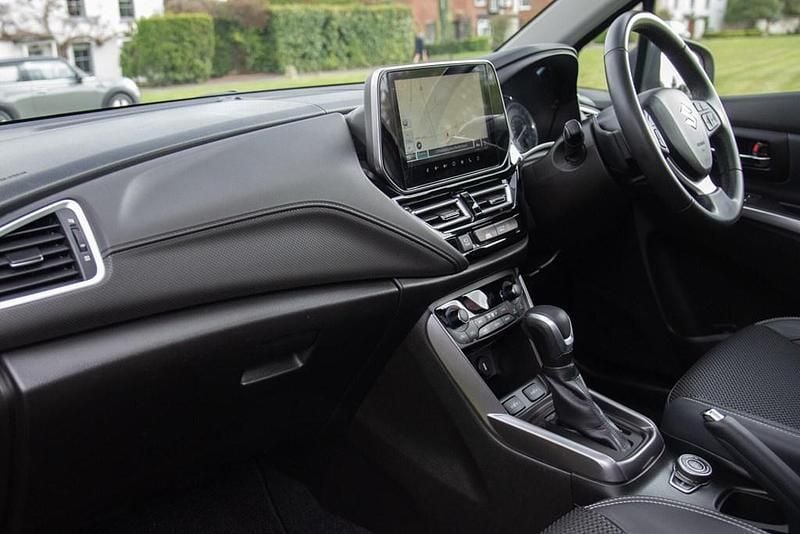 Used Suzuki SX4 S-Cross 116 HP (85 kW) 2023 Red SUV