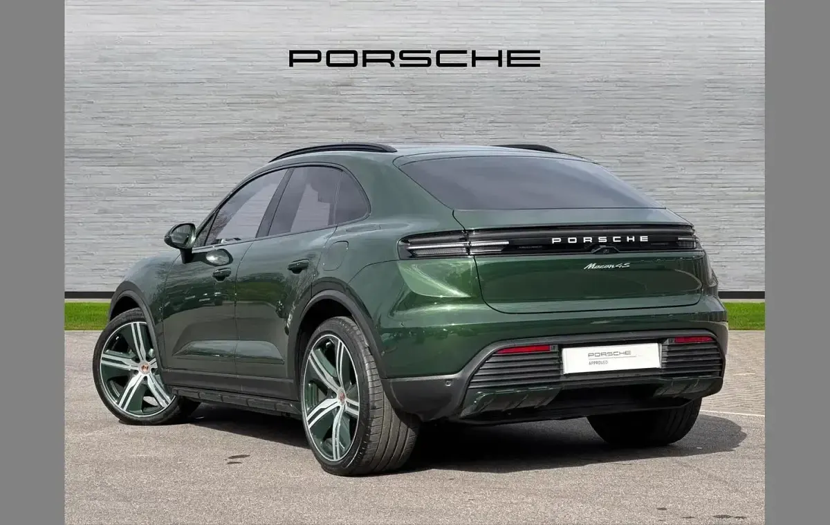 Used Porsche Macan 380 kW (517 HP) 2024 Green SUV