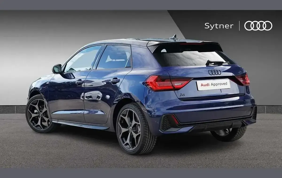 Used Audi A1 Black Edition 113 HP (83 kW) 2026 Blue SUV