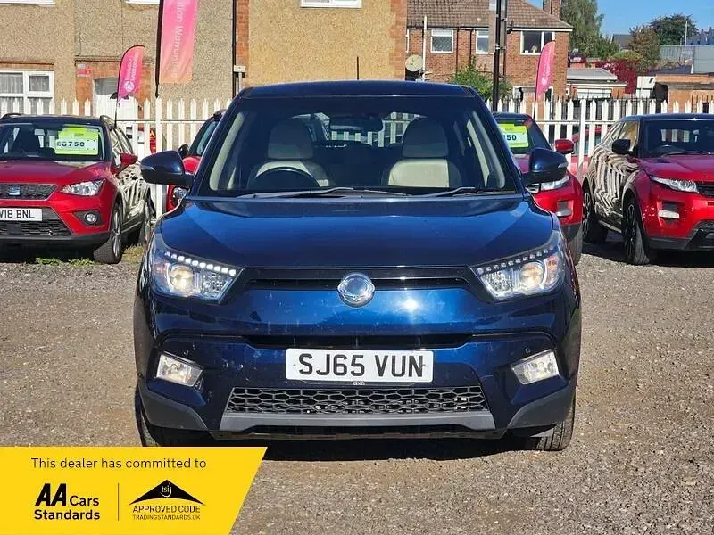 Used SsangYong Tivoli 128 HP (94 kW) 2015 Blue SUV