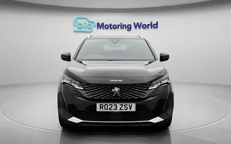 Used Peugeot 3008 Allure+ 131 HP (96 kW) 2023 Black SUV