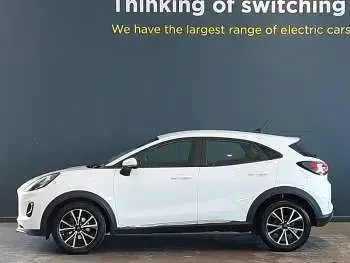 Used Ford Puma Titanium 155 HP (114 kW) 2023 White SUV