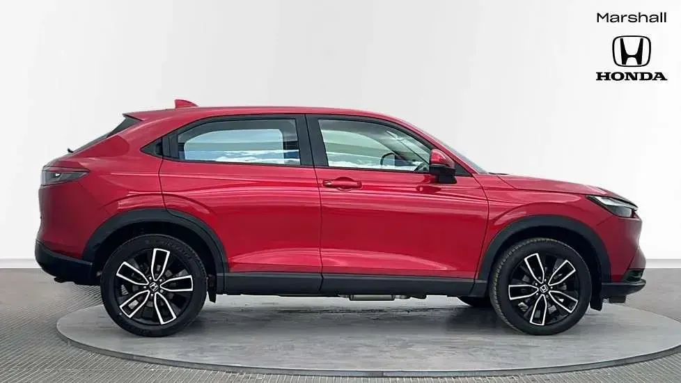Usado Honda HR-V Elegance 152 HP (111 kW) 2022 Vermelho SUV