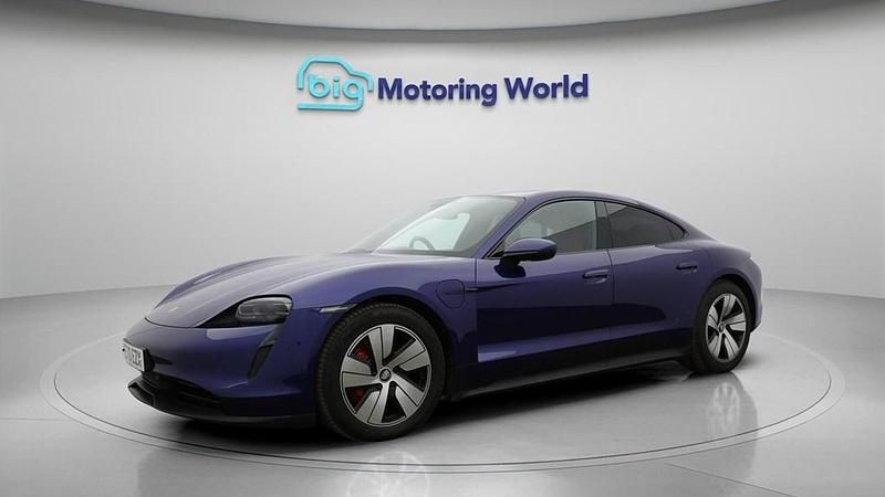 Used Porsche Taycan Performance Package 419 kW (571 HP) 2020 Sedan