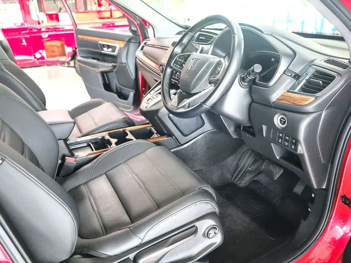 Used Honda CR-V Hybrid 184 HP (135 kW) 2020 Red SUV