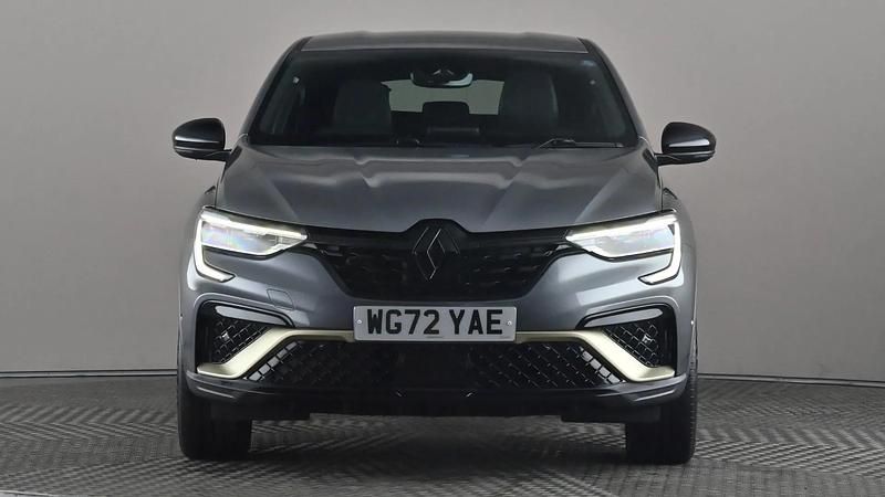 Used Renault Arkana Engineered 142 HP (104 kW) 2023 Grey SUV